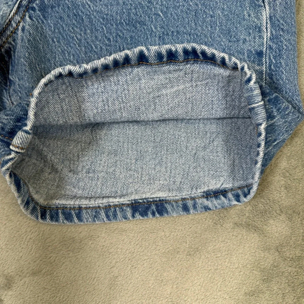 Levis 501 Original High Waisted Denim Shorts Blue Medium Wash Button Fly Size 24
